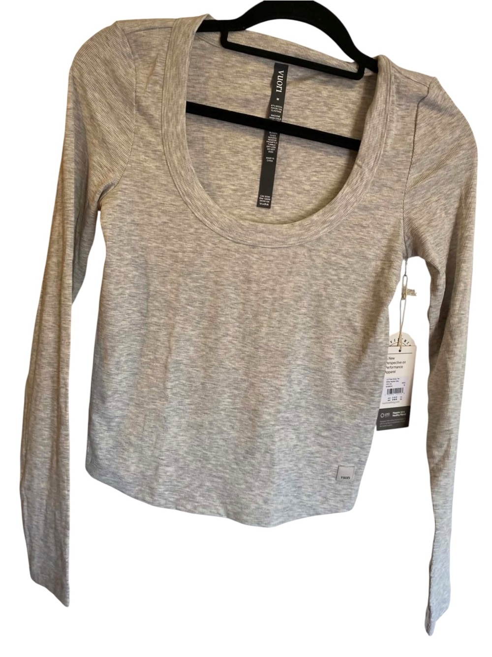 NWT Vuori Long Sleeve Pose Scoop Neck WHITE HEATHER GRAY Size Medium